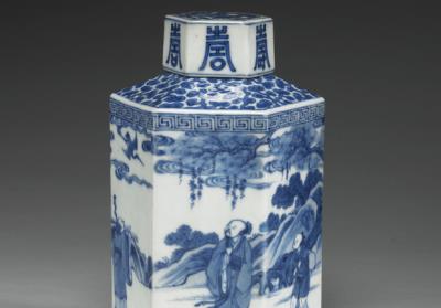 图片[3]-Hexagonal tea caddy with decoration of figures amid a landscape in underglaze blue, Qing dynasty, Kangxi reign (1662-1722)-China Archive